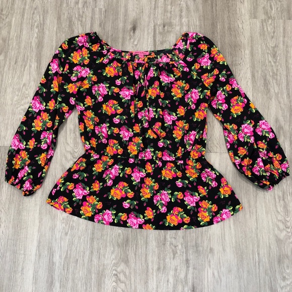 Betsey Johnson Tops - Betsey Johnson Floral long Sleeve Top